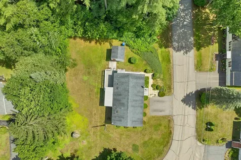 24 Foothills Way Tilton NH 03276