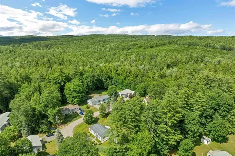 24 Foothills Way Tilton NH 03276
