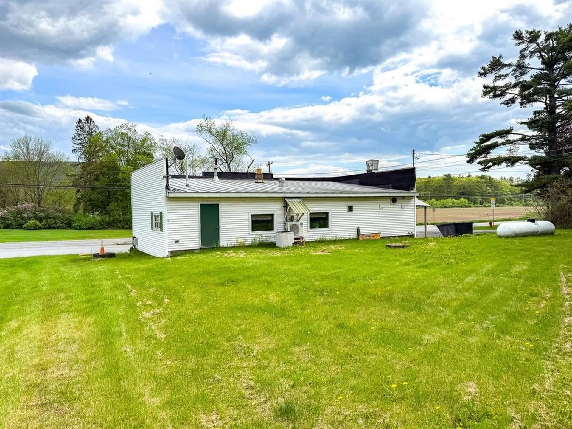 456 Us Route 5 S Fairlee VT 05045