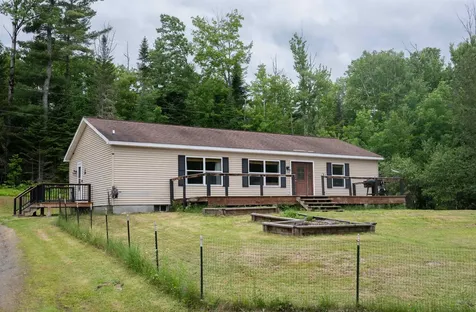 9 Wells Road Dalton NH 03598