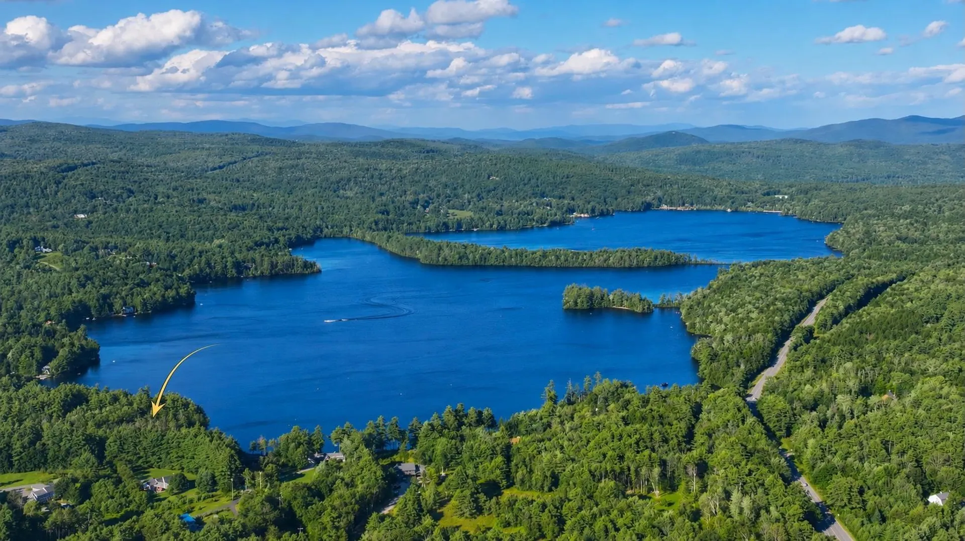 1807 Little Sunapee Road New London NH 03257