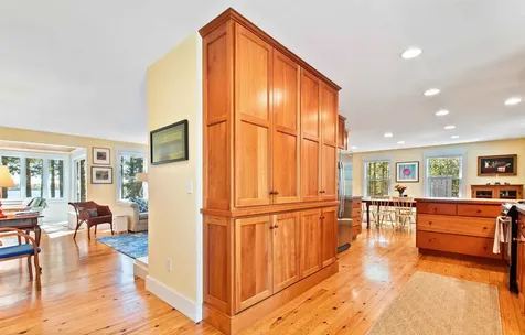 1807 Little Sunapee Road New London NH 03257