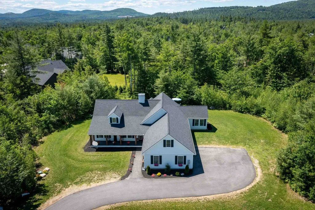 535 Grandview Road Conway NH 03818-7129