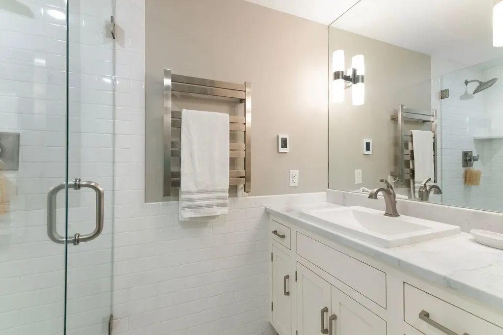 947 Miller Road Dummerston VT 05301