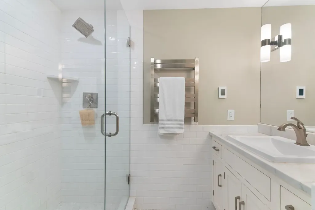 947 Miller Road Dummerston VT 05301