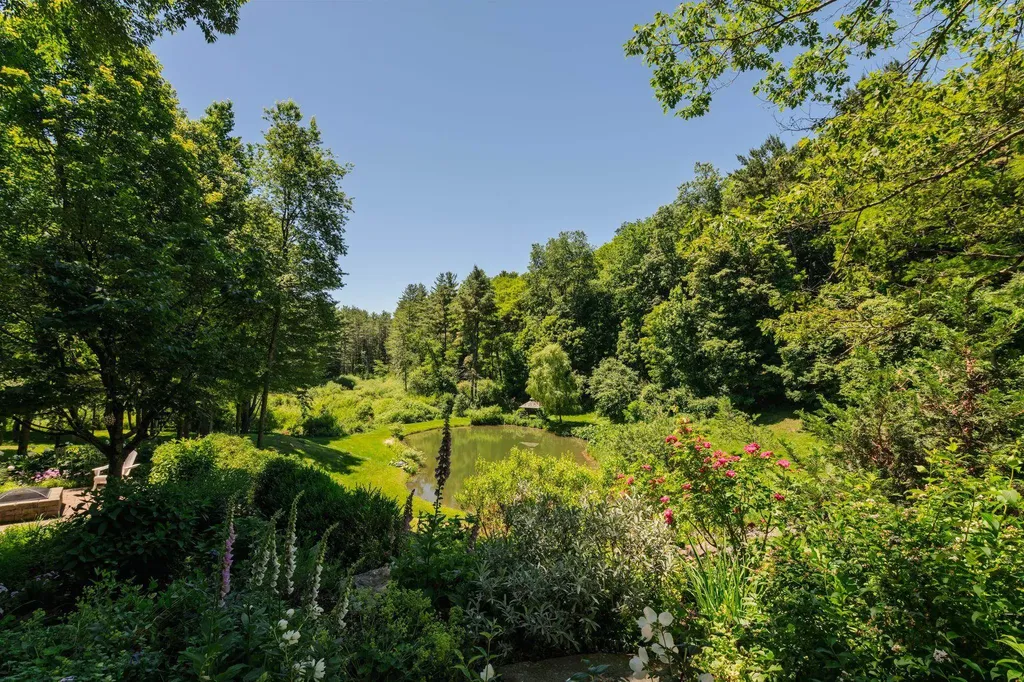 947 Miller Road Dummerston VT 05301