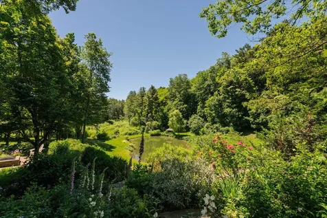 947 Miller Road Dummerston VT 05301