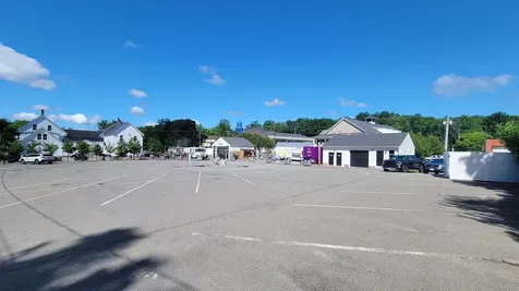 15 Newmarket Road Durham NH 03824