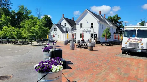 15 Newmarket Road Durham NH 03824