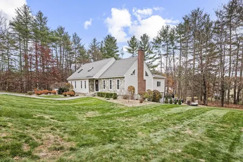 3 Hillside Road Windham NH 03087