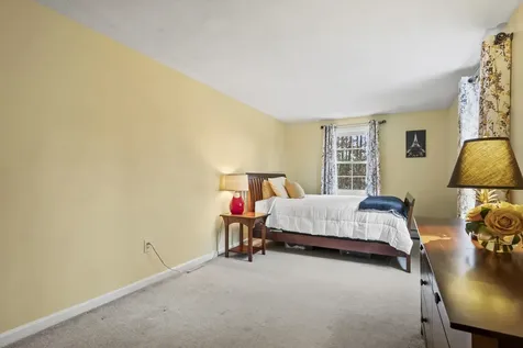3 Hillside Road Windham NH 03087