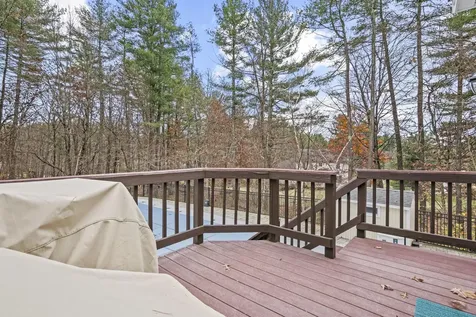 3 Hillside Road Windham NH 03087