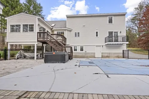 3 Hillside Road Windham NH 03087