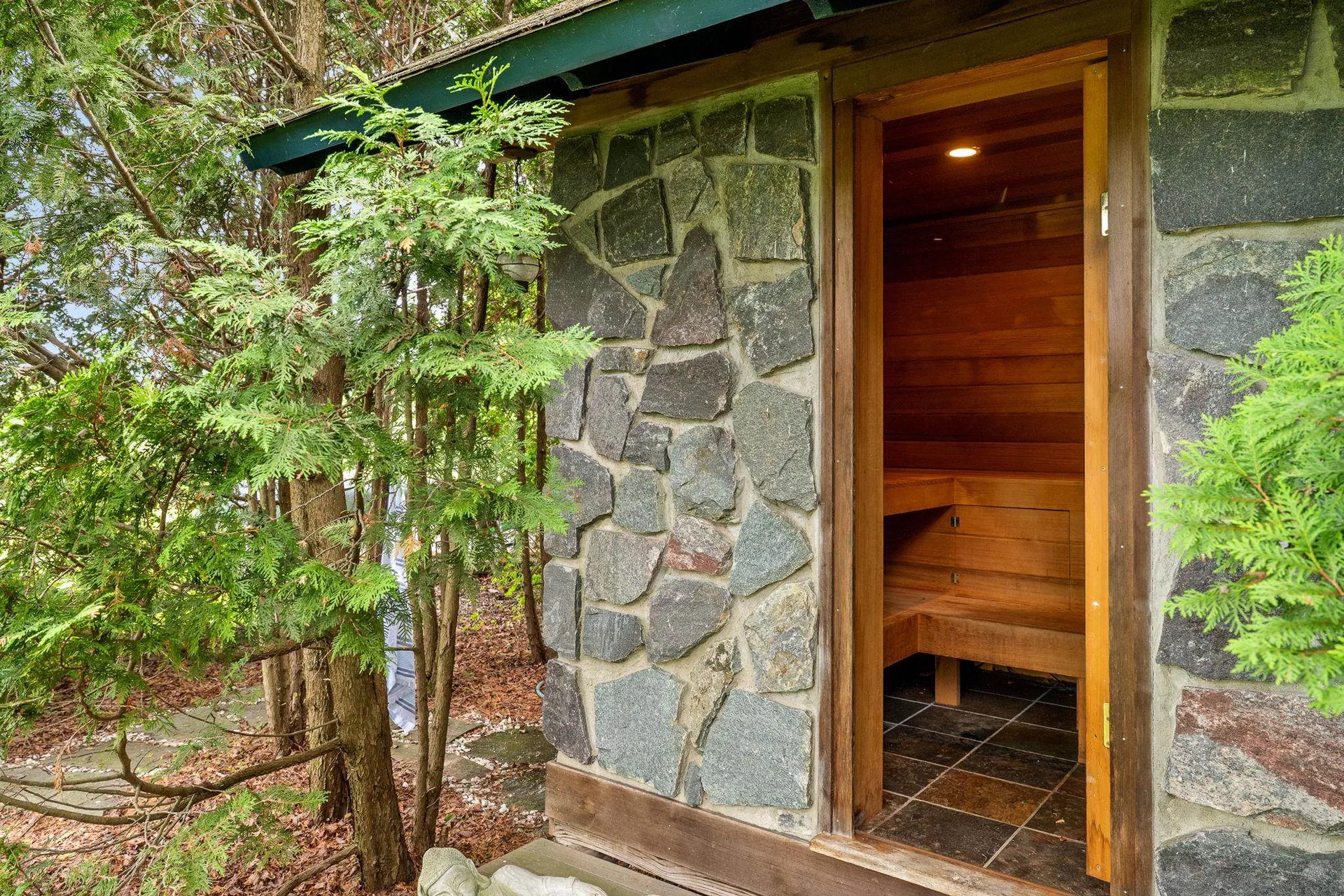 3421 Lake Road Charlotte VT 05445