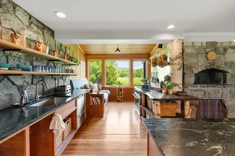 3421 Lake Road Charlotte VT 05445