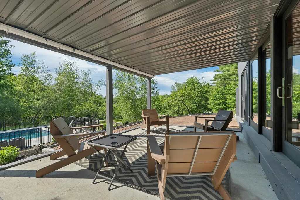 11 Tracy Way Meredith NH 03253