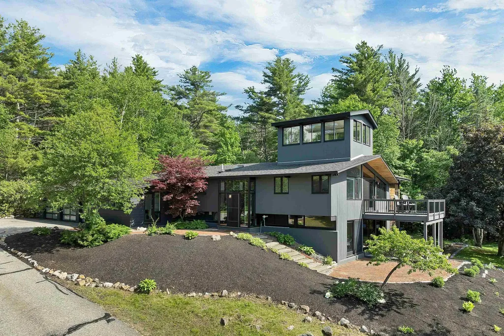 11 Tracy Way Meredith NH 03253