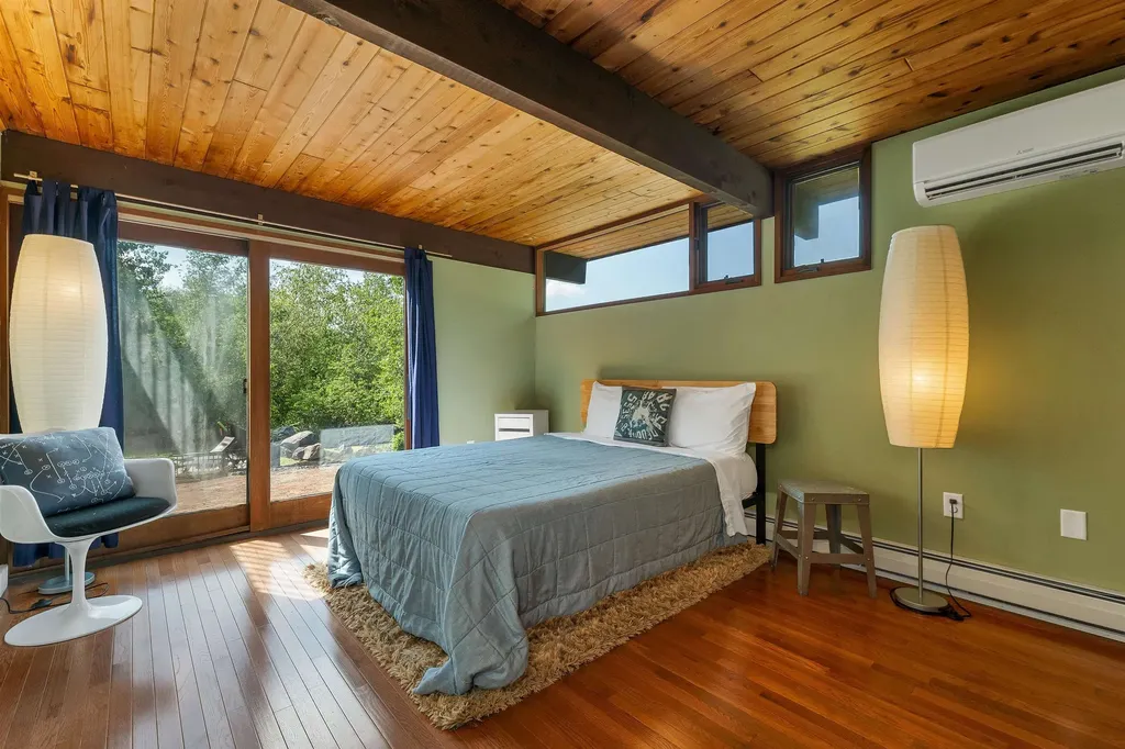 11 Tracy Way Meredith NH 03253