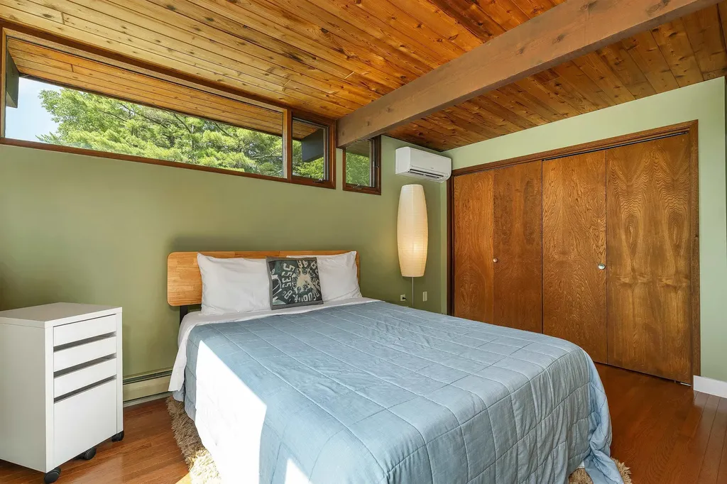 11 Tracy Way Meredith NH 03253