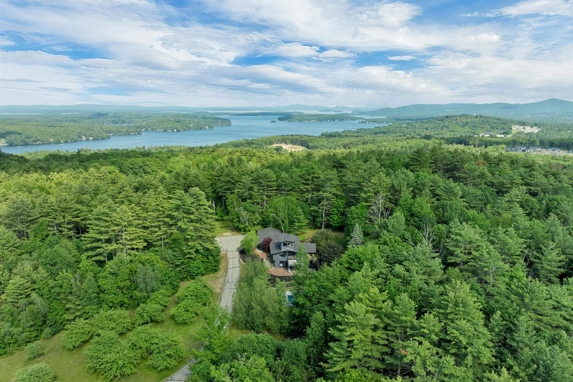 11 Tracy Way Meredith NH 03253