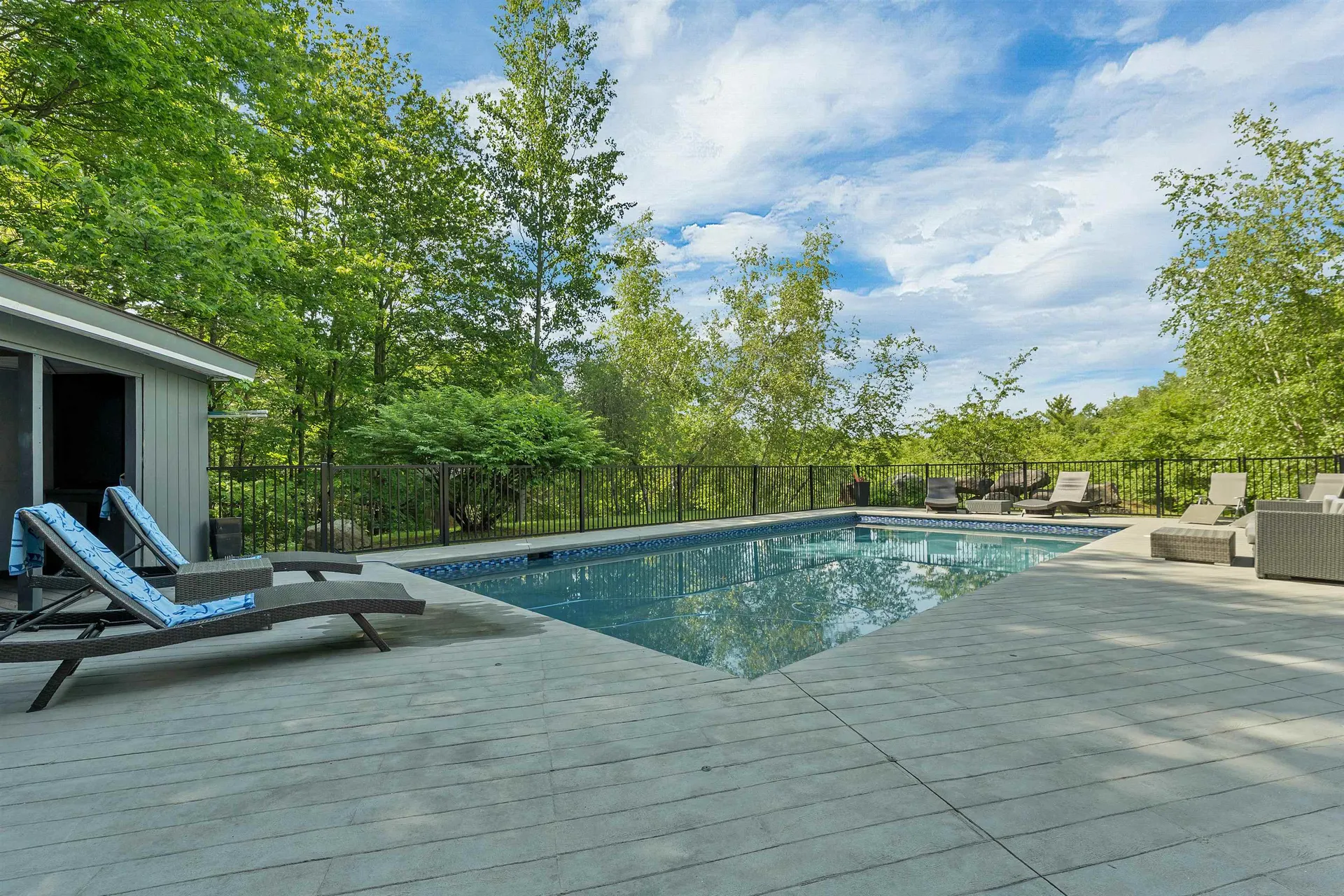 11 Tracy Way Meredith NH 03253
