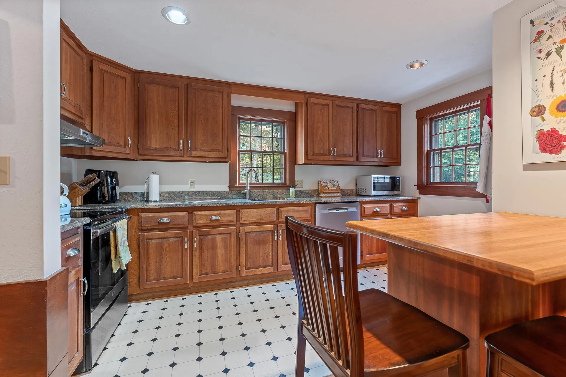 2 Old Forge Road Hampstead NH 03841