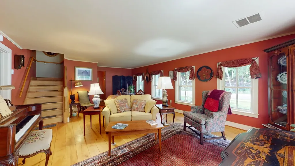 464 East Main Street Middlebury VT 05753