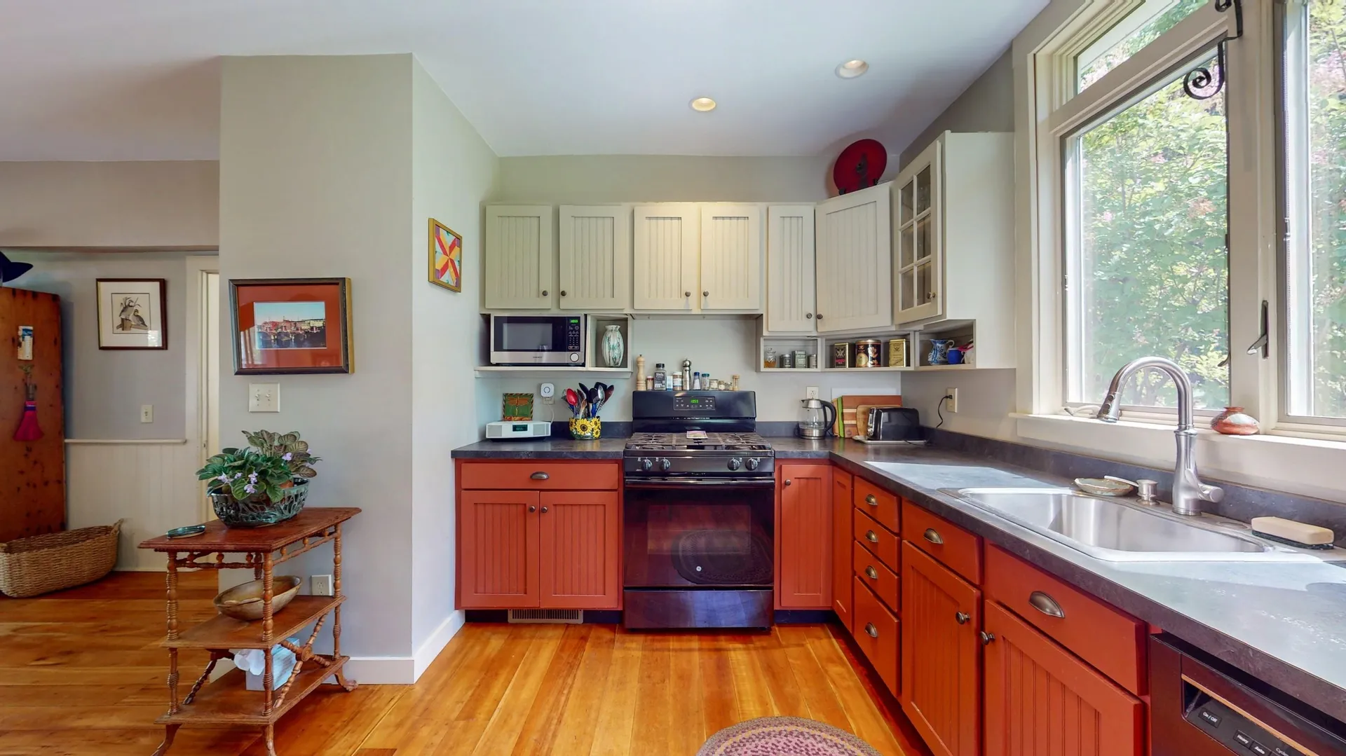 464 East Main Street Middlebury VT 05753