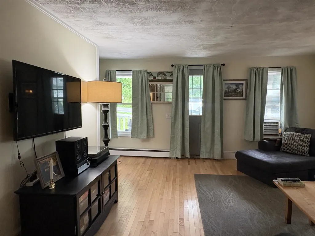 137 Jericho Road Richmond VT 05477