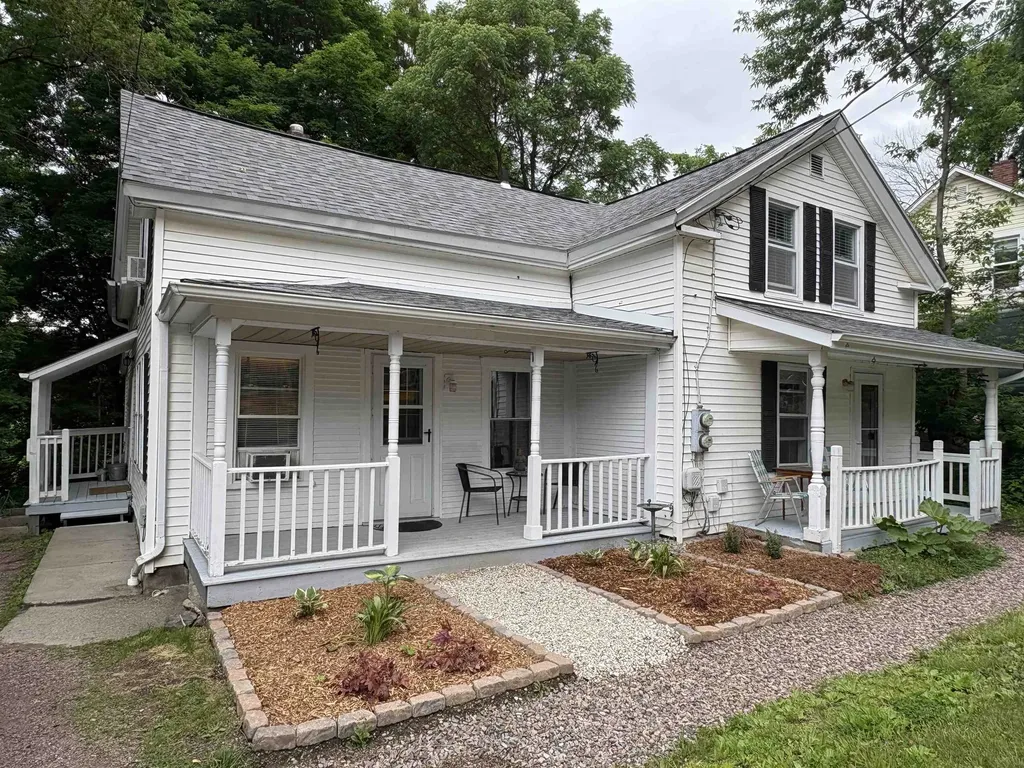 137 Jericho Road Richmond VT 05477