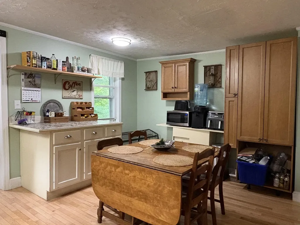137 Jericho Road Richmond VT 05477