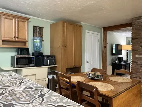 137 Jericho Road Richmond VT 05477
