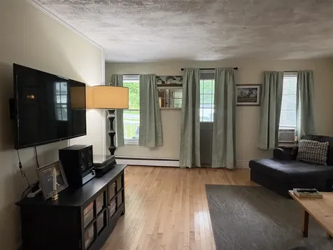137 Jericho Road Richmond VT 05477