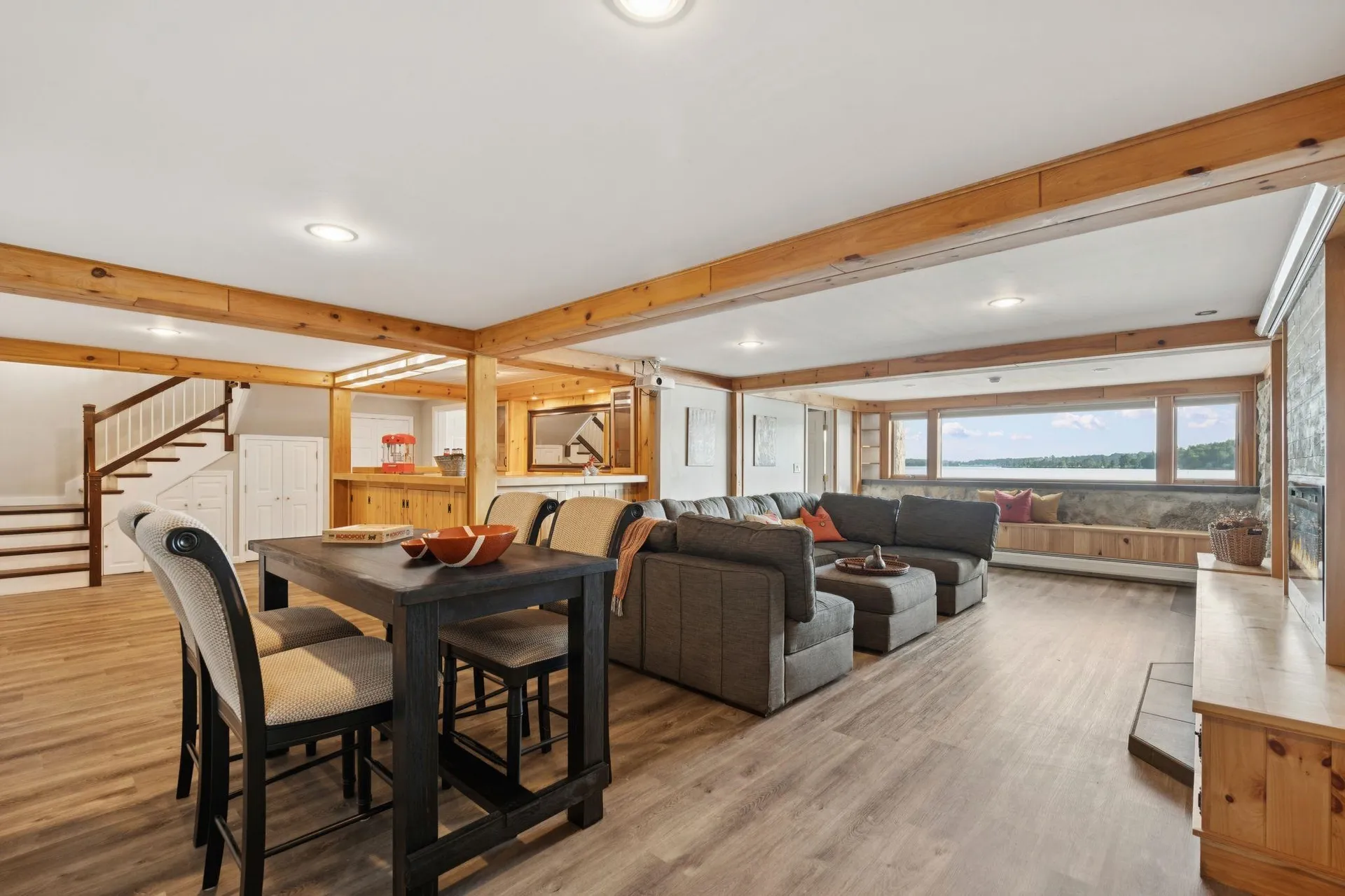 81 Old Hubbard Road Meredith NH 03253
