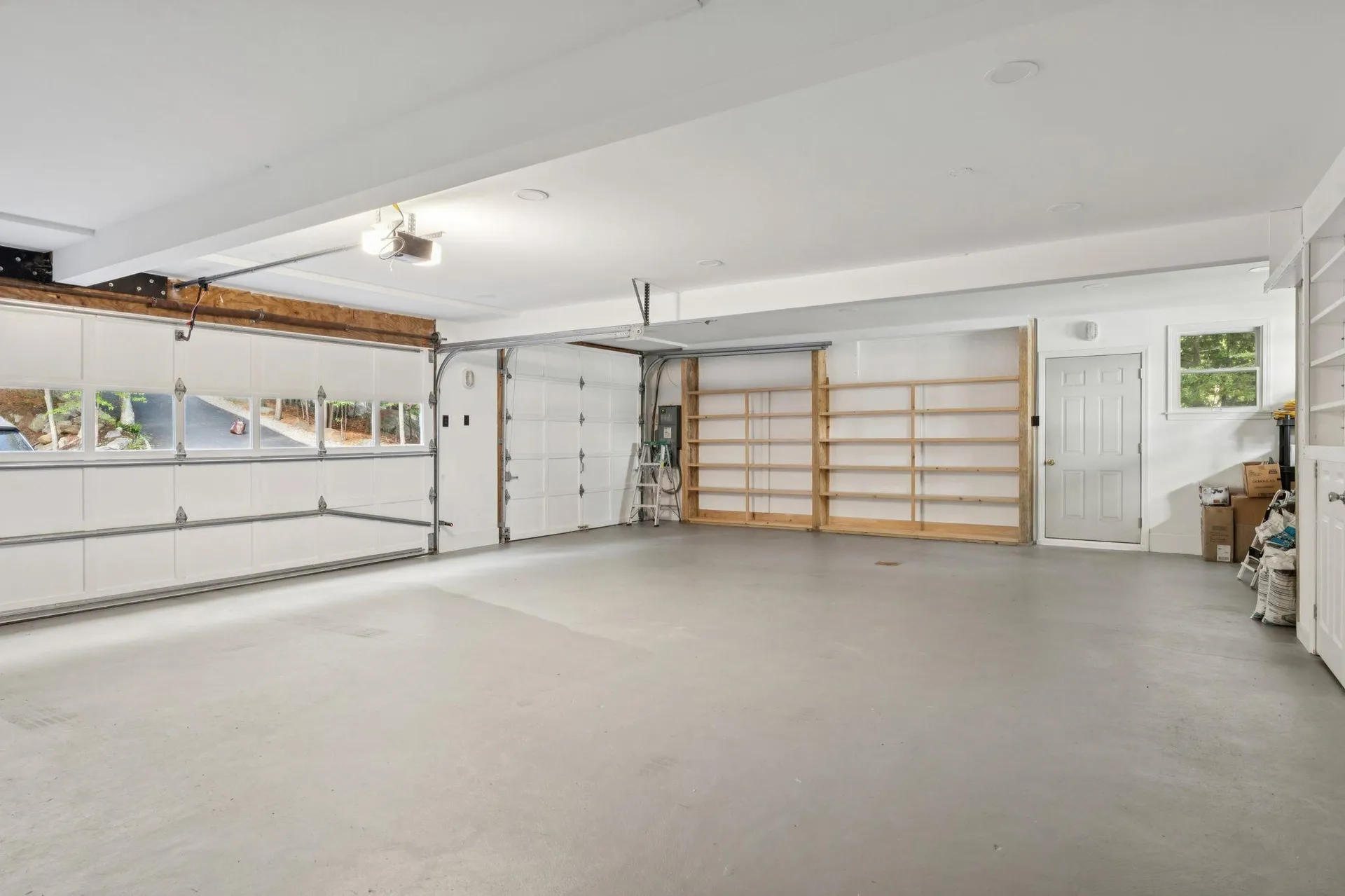 81 Old Hubbard Road Meredith NH 03253