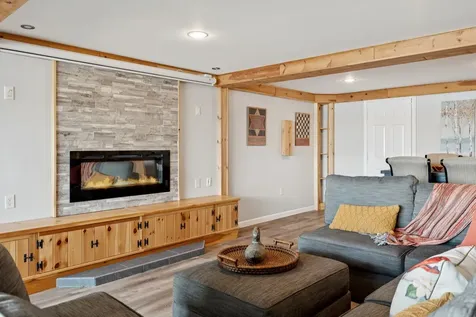 81 Old Hubbard Road Meredith NH 03253