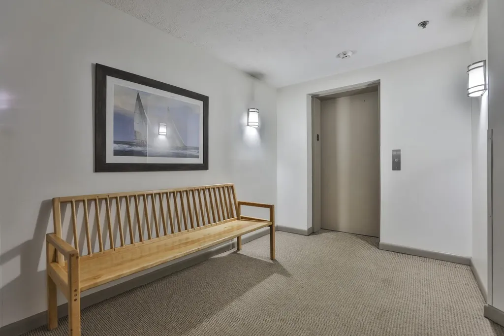 500 Candlewood Park Nashua NH 03062