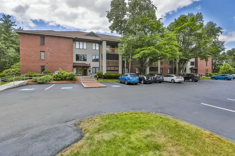 500 Candlewood Park Nashua NH 03062