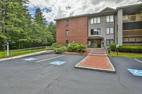 500 Candlewood Park Nashua NH 03062