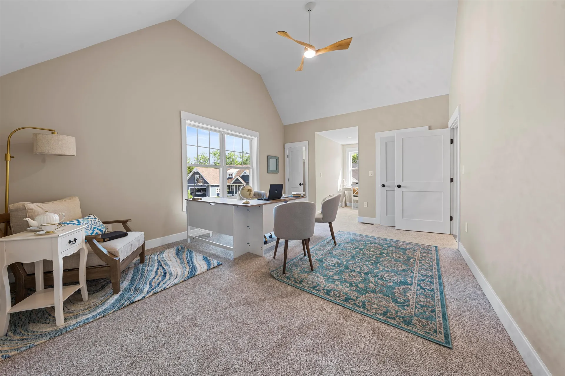 77 Lady Walsingham Way Laconia NH 03246