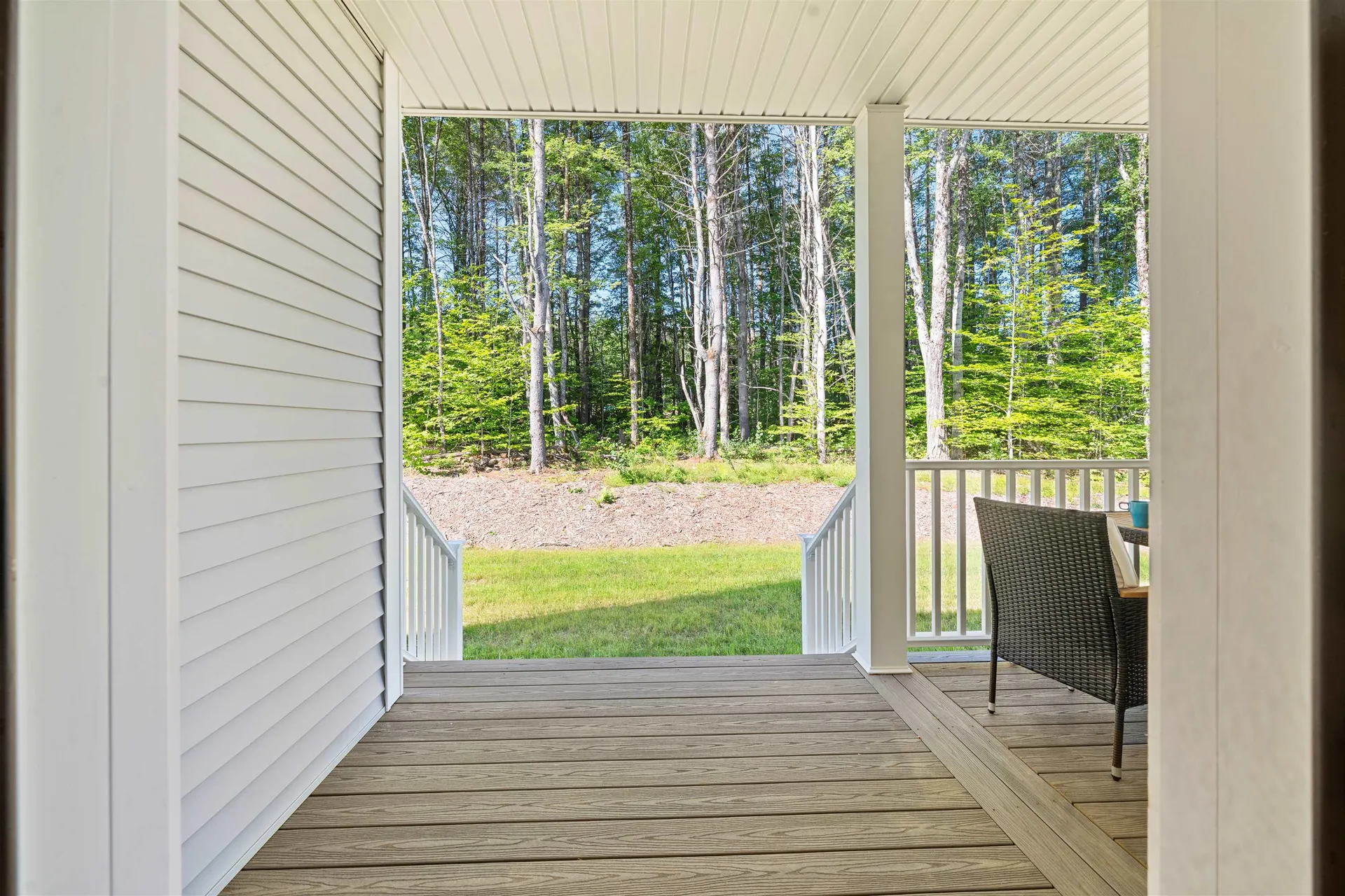 77 Lady Walsingham Way Laconia NH 03246