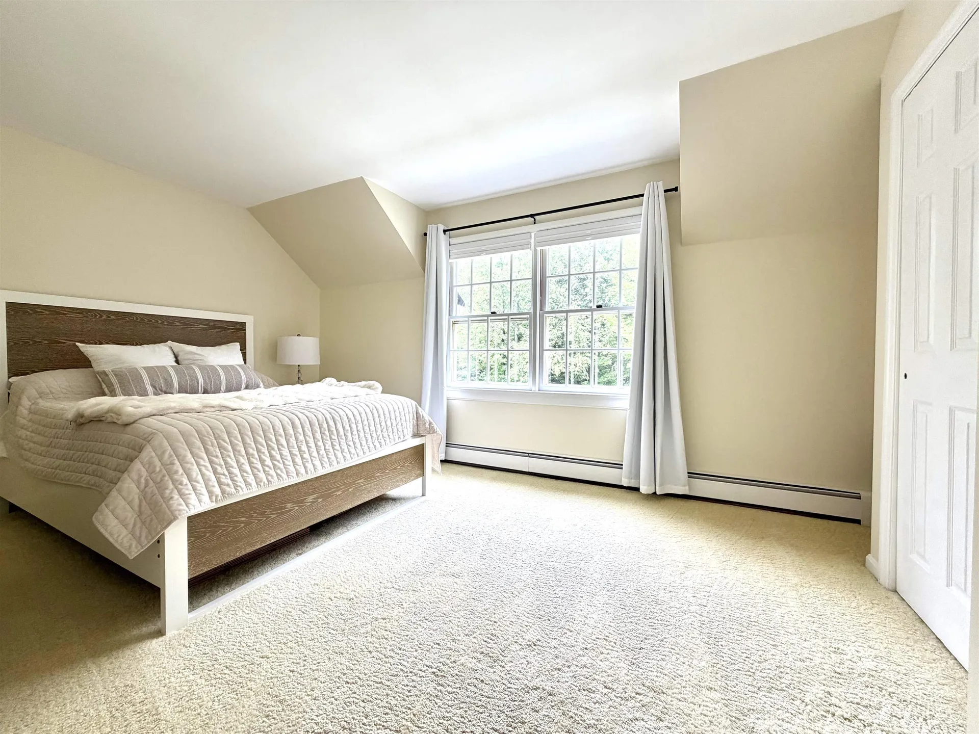 121 Townhouse Way Woodstock VT 05091