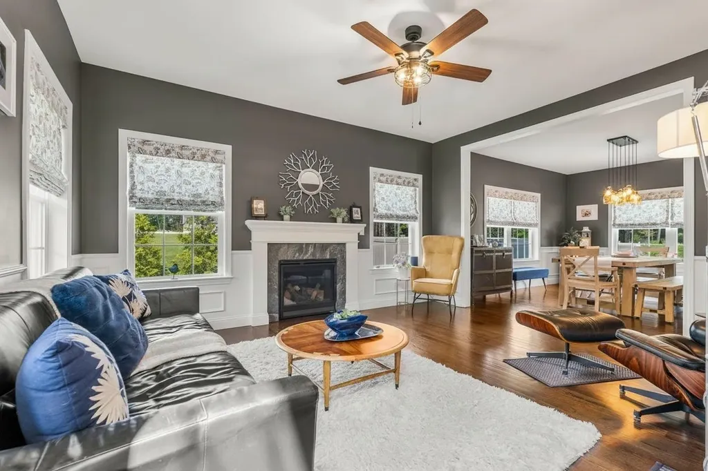 152 South Road Londonderry NH 03053