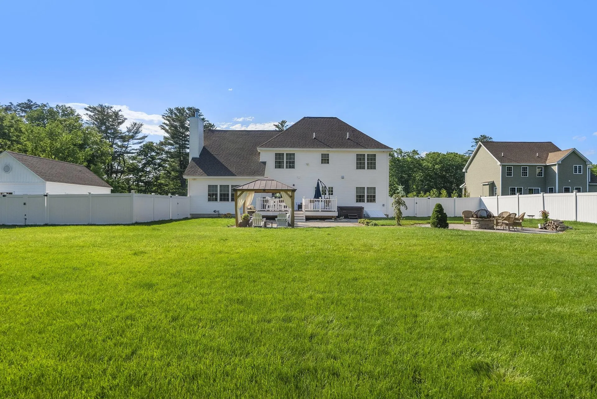 152 South Road Londonderry NH 03053