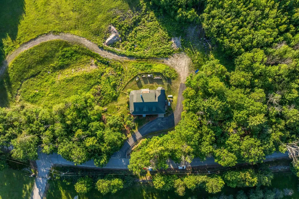 251 High Watch Road Effingham NH 03882