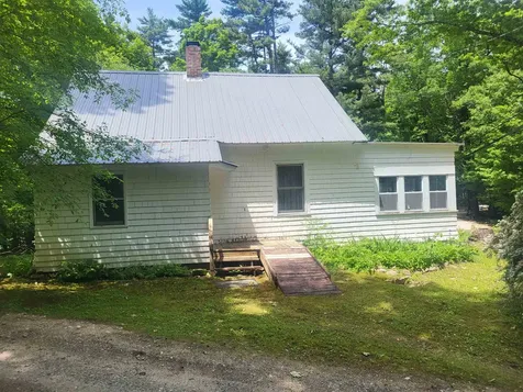 143&136 Martin Road Weare NH 03281