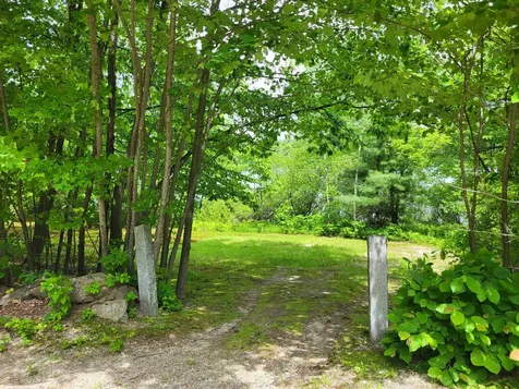 143&136 Martin Road Weare NH 03281