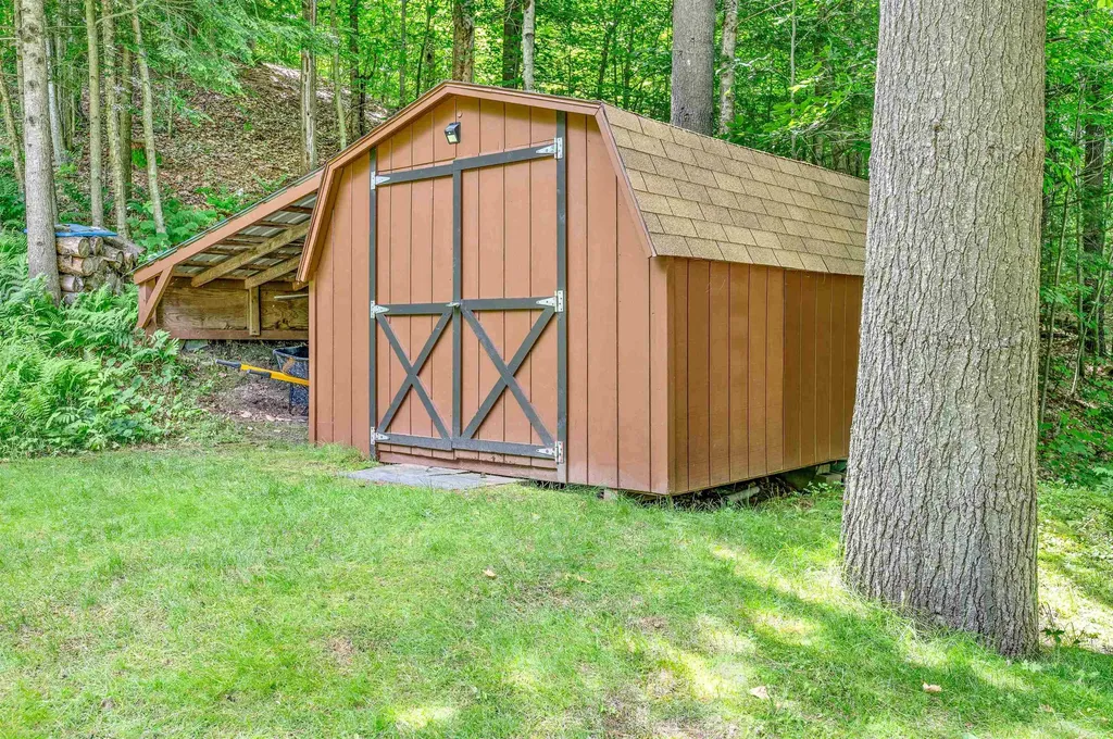 23 Scribner Road Stowe VT 05672