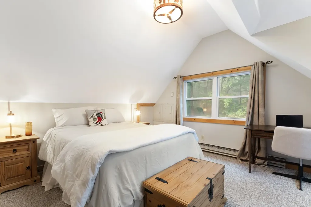 7 Lightning Ledge Way Wilmington VT 05363