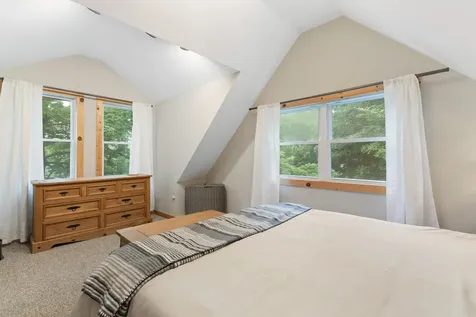 7 Lightning Ledge Way Wilmington VT 05363